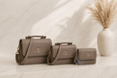 Bolsa Feminina Noir Élégance™ — O Luxo Sofisticado Que Transforma Seu Visual