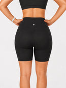 Short Fitness Modelador - Feminino com Bolsos Laterais