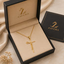 Colar Cruz Jesus™ Dourado – Fé, Elegância e Brilho em Uma Peça Única
