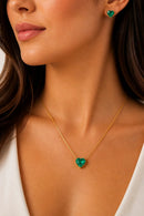 Conjunto Zavera Esmerald Heart™ – Colar + Brincos com Pedra Verde em Corte Coração e Brilho Premium